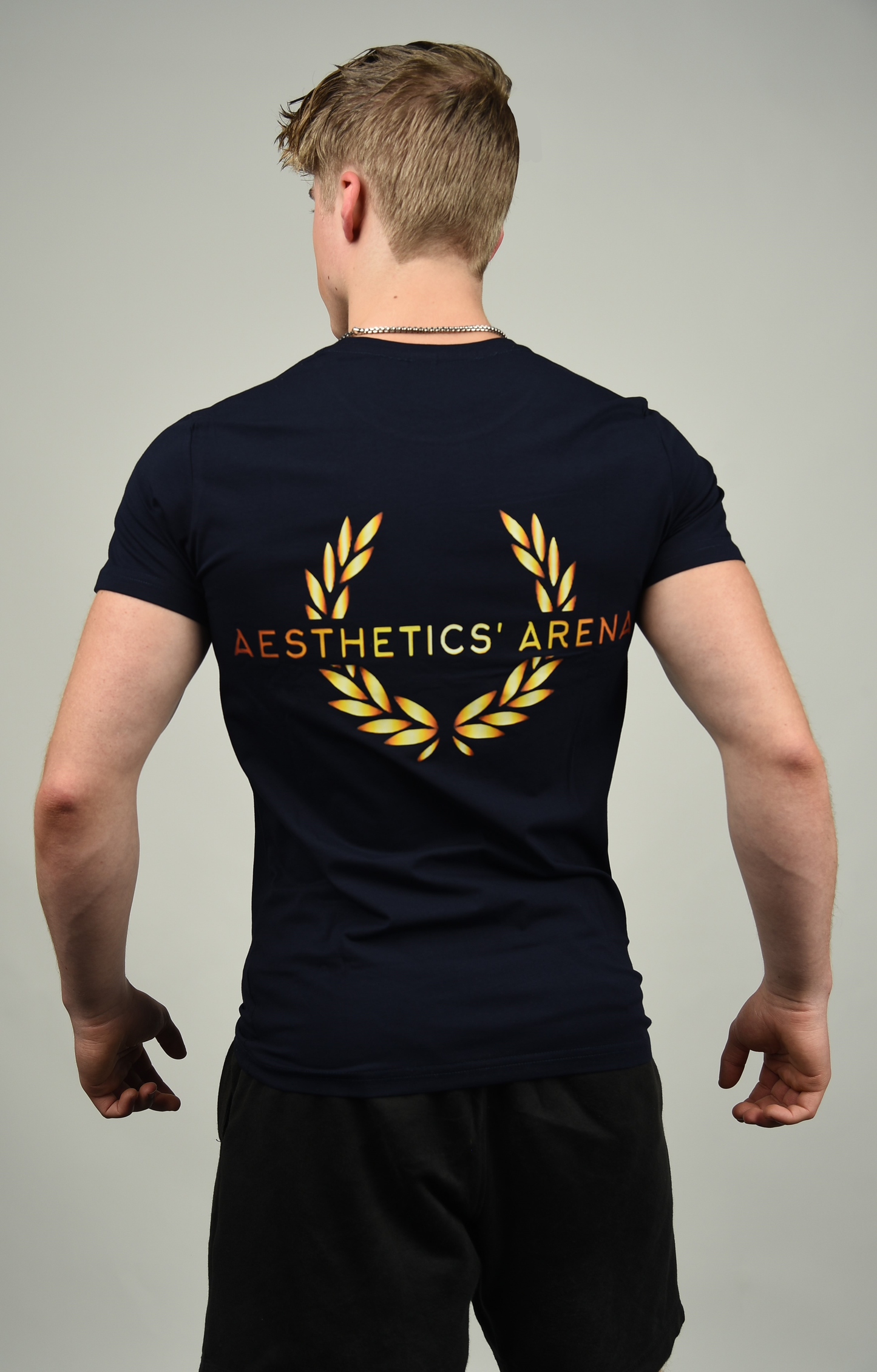 Crest T-shirt (Navy blue)