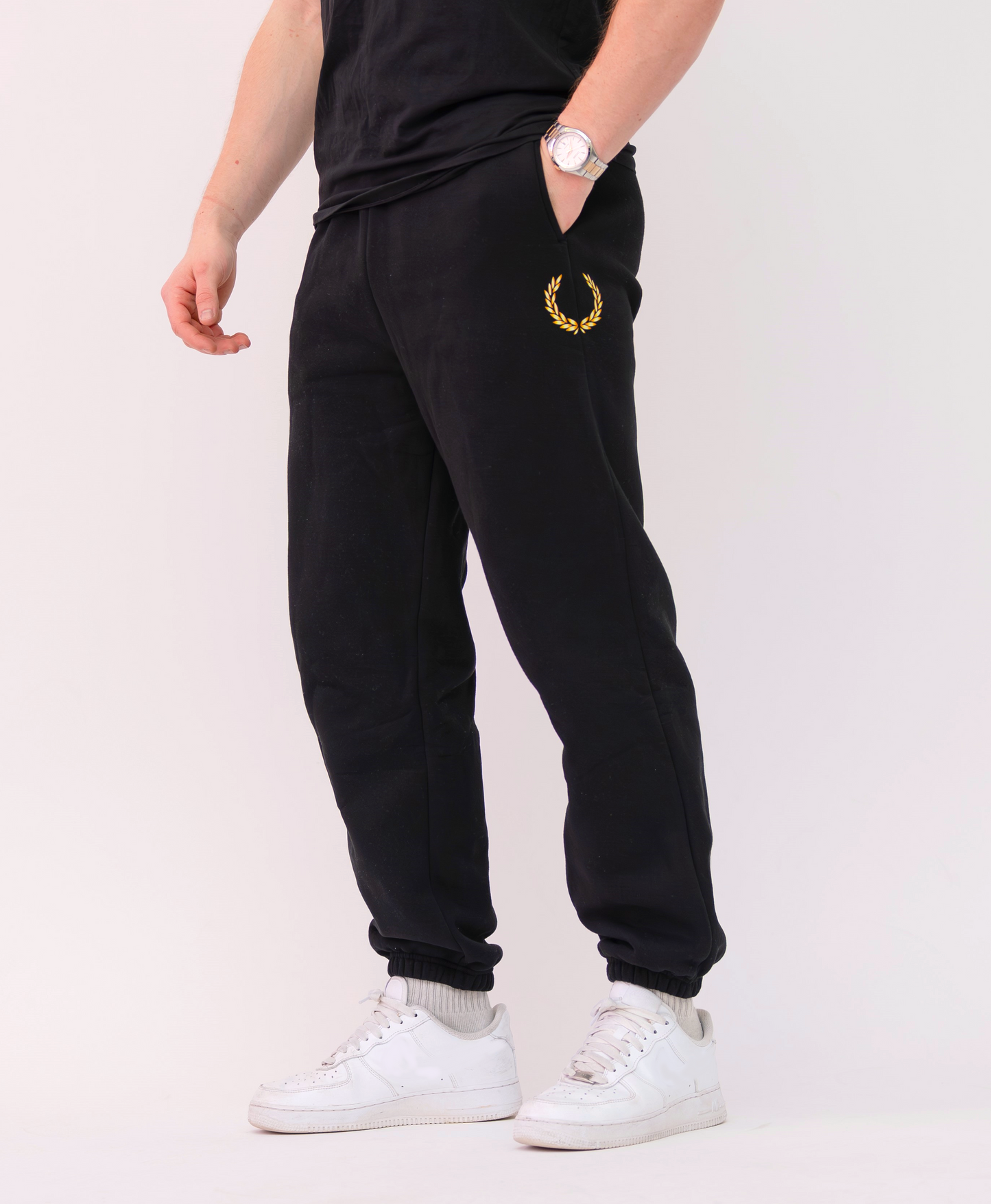 Lifting Essential Joggers (Black Gold)