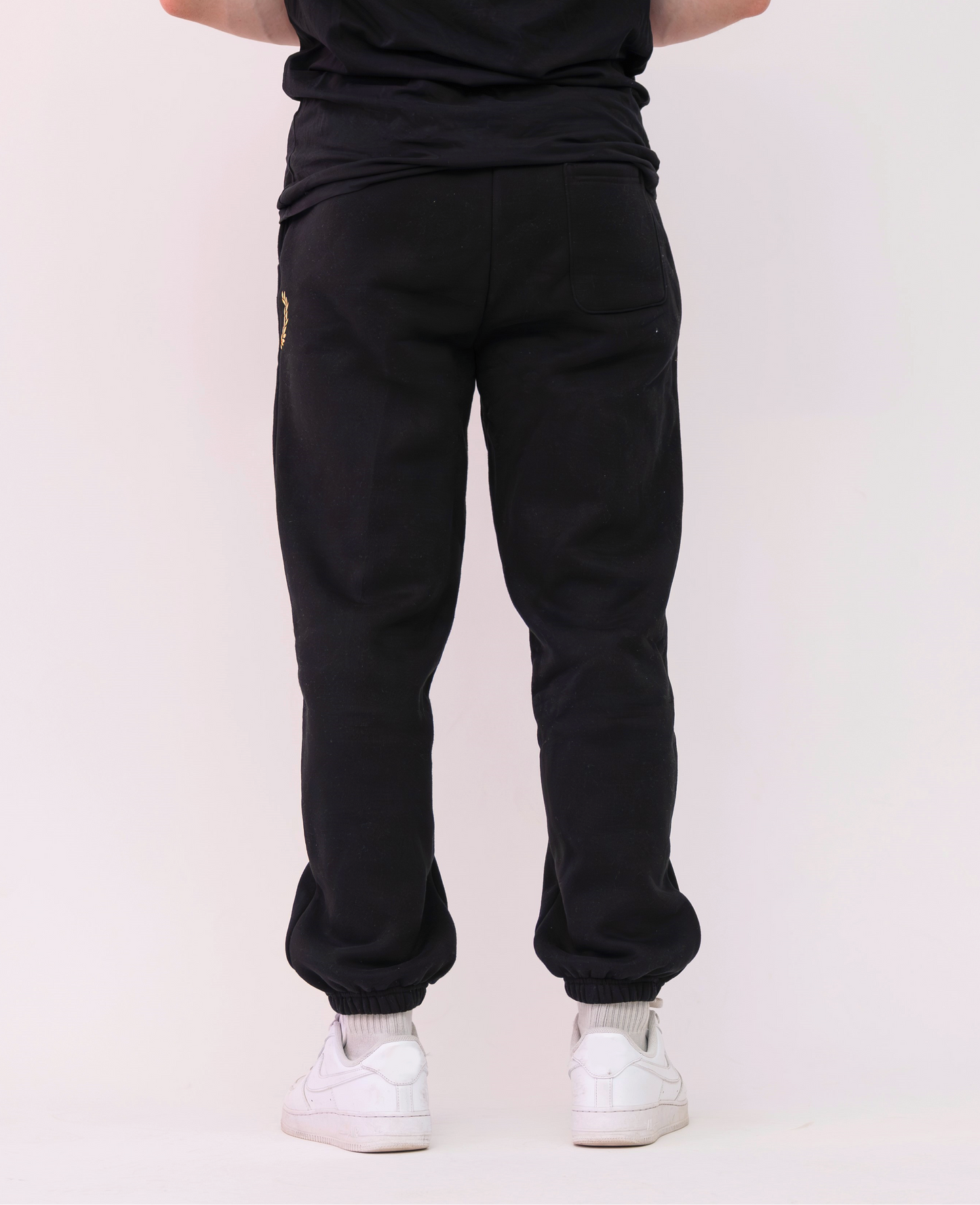 Lifting Essential Joggers (Black Gold)