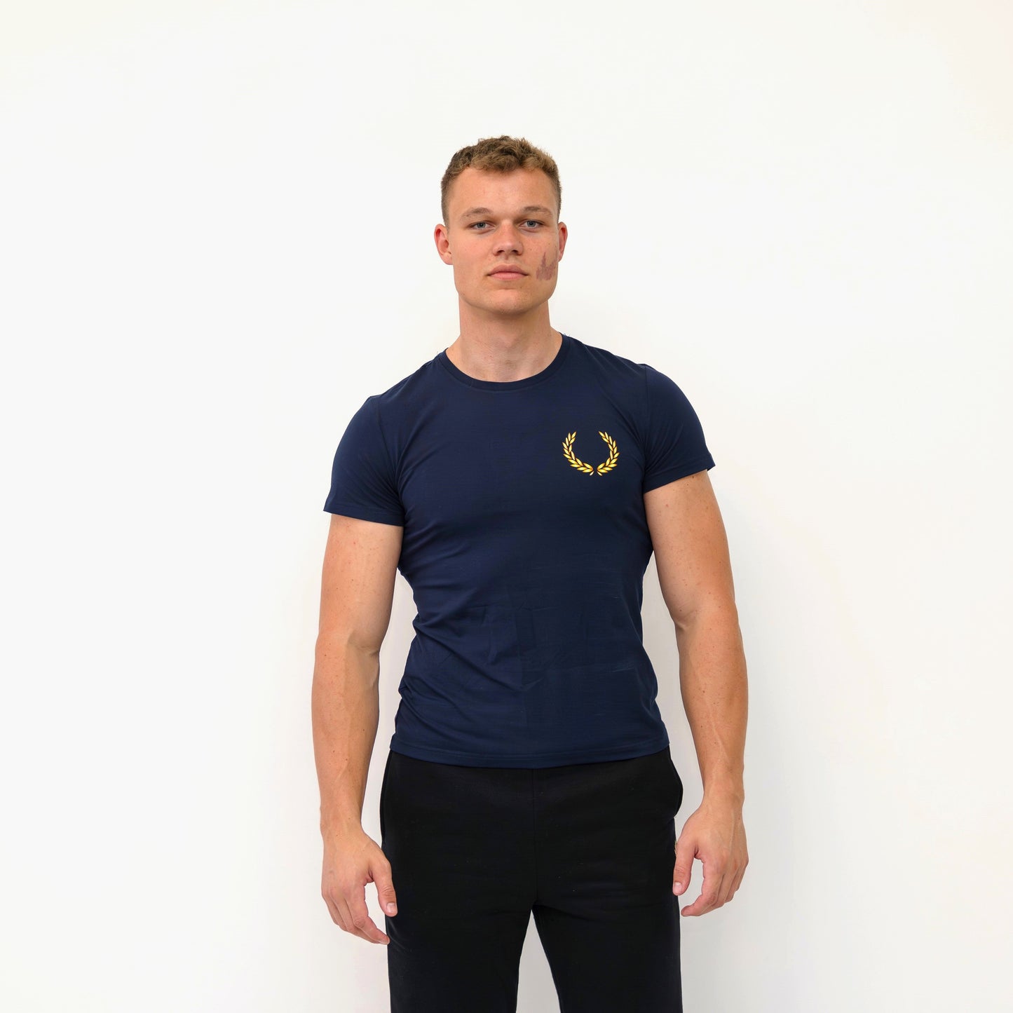 Crest T-shirt (Navy blue)